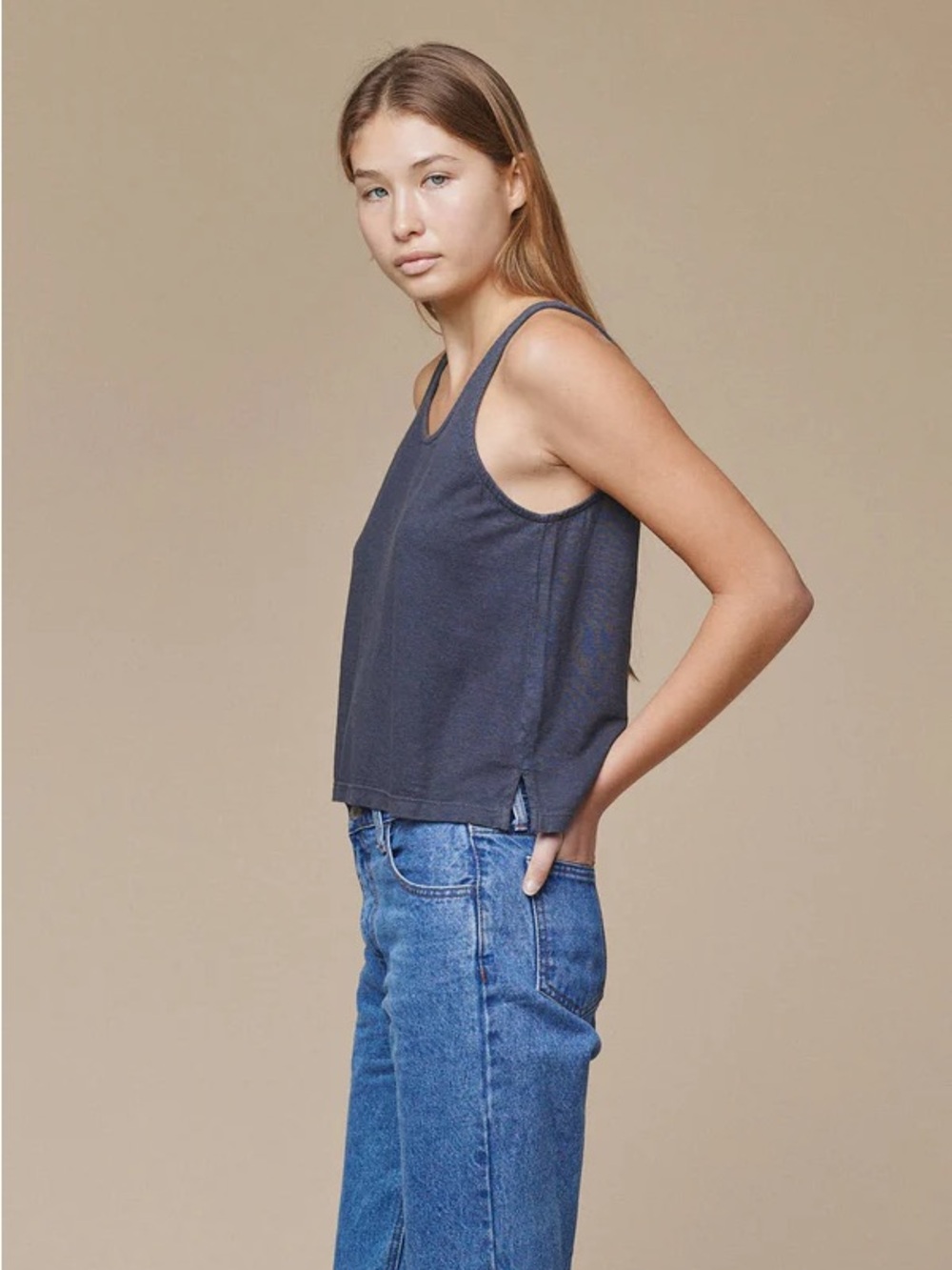 Jungmaven cropped tank - Picture 2 of 4